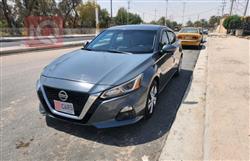 نيسان ألتيما